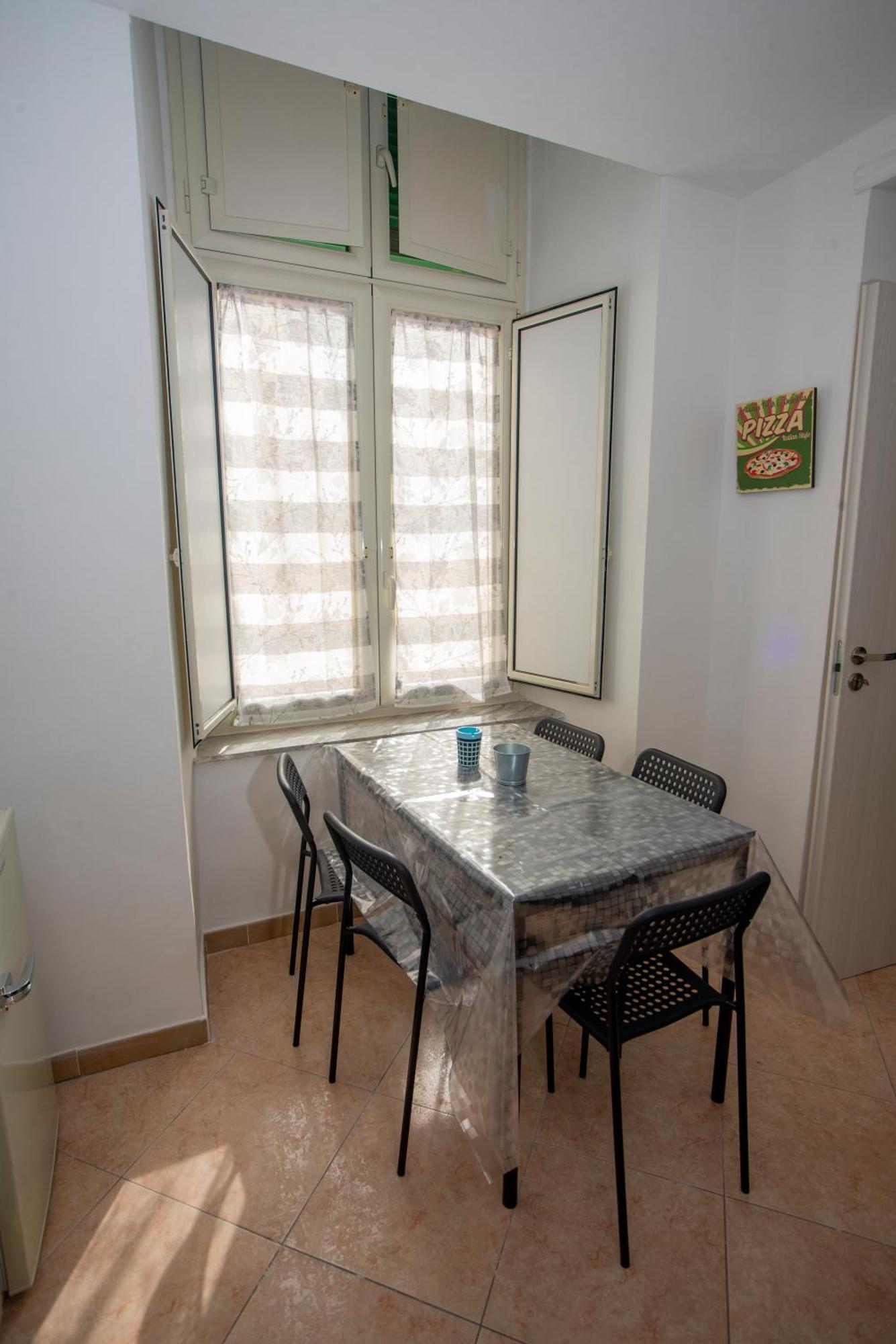 Na City Rooms Neapel Exterior foto